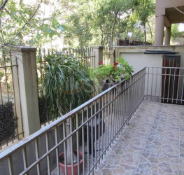 Casa, 5 rooms, 136 mp Bucuresti/1 Decembrie 1918