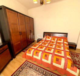 Casa, 5 rooms, 140 mp Bucuresti/Tei