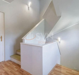 Casa, 5 rooms, 140 mp Bucuresti/Pipera