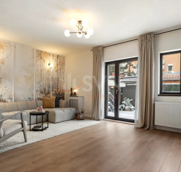 Casa, 5 rooms, 140 mp Bucuresti/Pipera