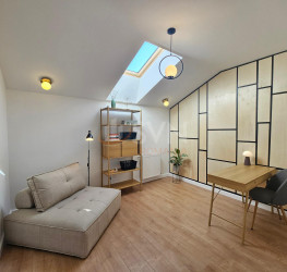 Casa, 5 rooms, 140 mp Bucuresti/Pipera