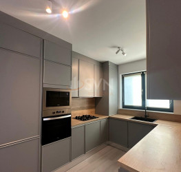 Casa, 5 rooms, 140 mp Bucuresti/Pipera