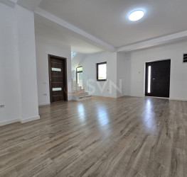 Casa, 5 rooms, 145 mp Ilfov/Tunari