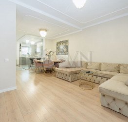 Casa, 5 rooms, 146 mp Bucuresti/Pipera