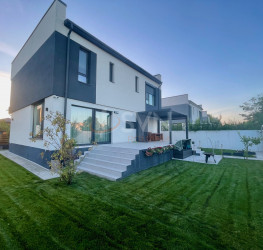 Casa, 5 rooms, 150 mp Ilfov/Corbeanca