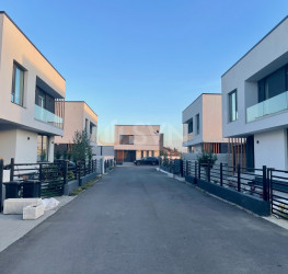 Casa, 5 rooms, 150 mp Ilfov/Corbeanca