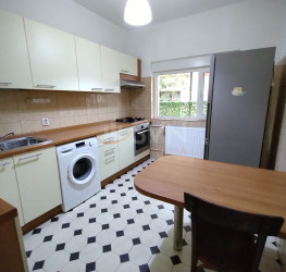 Casa, 5 rooms, 150 mp Bucuresti/1 Mai