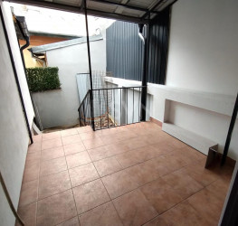 Casa, 5 rooms, 150 mp Bucuresti/1 Mai