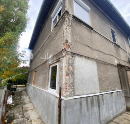 Casa, 5 rooms, 150 mp Bucuresti/Parcul Carol