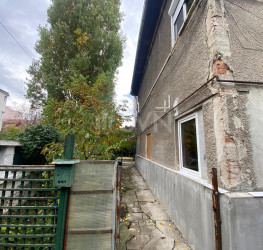 Casa, 5 rooms, 150 mp Bucuresti/Parcul Carol