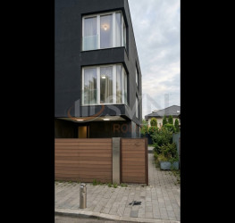 Casa, 5 rooms, 150 mp Bucuresti/Tei