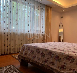 Casa, 5 rooms, 153 mp Bucuresti/1 Mai