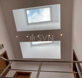 Casa, 5 rooms, 153 mp Bucuresti/1 Mai