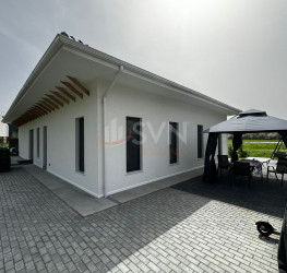 Casa, 5 rooms, 154 mp Ilfov/Balotesti