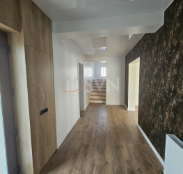 Casa, 5 rooms, 155 mp Ilfov/Berceni