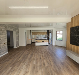 Casa, 5 rooms, 155 mp Ilfov/Berceni