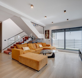 Casa, 5 rooms, 155 mp Ilfov/Corbeanca