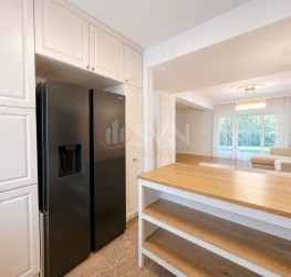 Casa, 5 rooms, 156 mp Bucuresti/Pipera