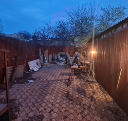 Casa, 5 rooms, 156.14 mp Bucuresti/Calea Victoriei