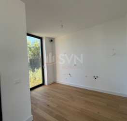 Casa, 5 rooms, 157 mp Bucuresti/Sisesti