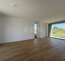 Casa, 5 rooms, 157 mp Bucuresti/Sisesti