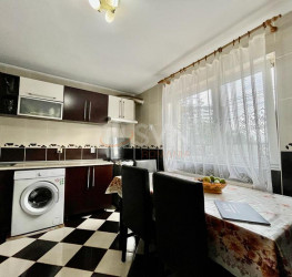 Casa, 5 rooms, 160 mp Bucuresti/Aparatorii Patriei