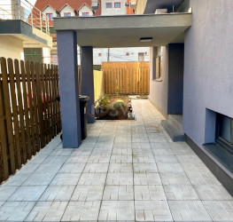 Casa, 5 rooms, 160 mp Bucuresti/Brancoveanu