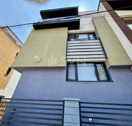 Casa, 5 rooms, 160 mp Bucuresti/Brancoveanu