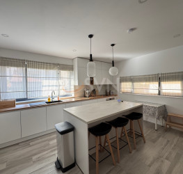 Casa, 5 rooms, 160 mp Bucuresti/Brancoveanu