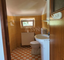 Casa, 5 rooms, 160 mp Bucuresti/Casin