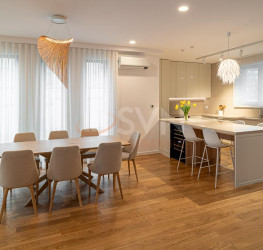 Casa, 5 rooms, 160 mp Bucuresti/Pipera
