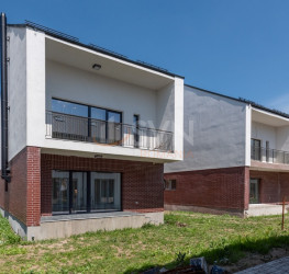 Casa, 5 rooms, 165 mp Ilfov/Otopeni