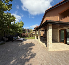 Casa, 5 rooms, 165 mp Bucuresti/Pipera
