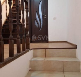 Casa, 5 rooms, 170 mp Bucuresti/Banu Manta