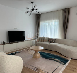 Casa, 5 rooms, 170 mp Bucuresti/Pipera