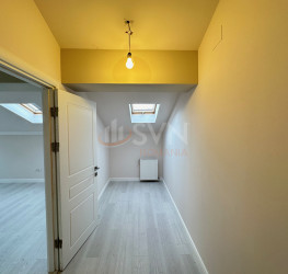 Casa, 5 rooms, 175 mp Bucuresti/Pipera