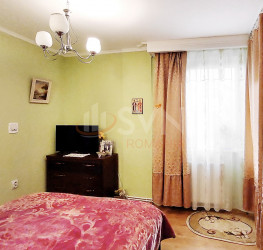 Casa, 5 rooms, 180 mp Brasov/Tractorul