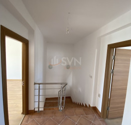 Casa, 5 rooms, 180 mp Bucuresti/Pipera