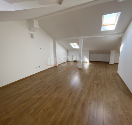 Casa, 5 rooms, 180 mp Bucuresti/Pipera