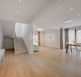 Casa, 5 rooms, 180 mp Ilfov/Tunari