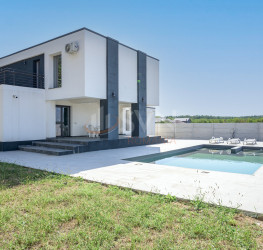 Casa, 5 rooms, 180.5 mp Ilfov/Balotesti