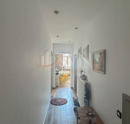 Casa, 5 rooms, 183 mp Bucuresti/P-ta Romana
