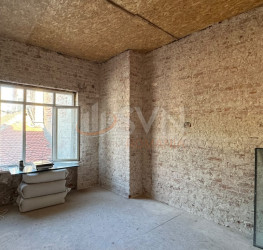 Casa, 5 rooms, 183 mp Bucuresti/P-ta Romana