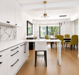 Casa, 5 rooms, 188.29 mp Bucuresti/Pipera