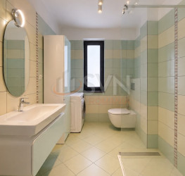 Casa, 5 rooms, 188.29 mp Bucuresti/Pipera
