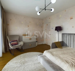 Casa, 5 rooms, 200 mp Bucuresti/Pipera