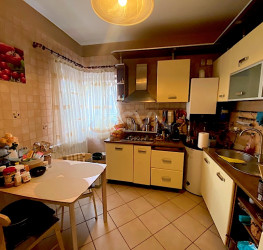 Casa, 5 rooms, 200 mp Bucuresti/Damaroaia