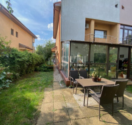 Casa, 5 rooms, 200 mp Bucuresti/Damaroaia