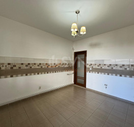 Casa, 5 rooms, 200 mp Bucuresti/Brancoveanu