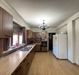 Casa, 5 rooms, 200 mp Ilfov/Buftea